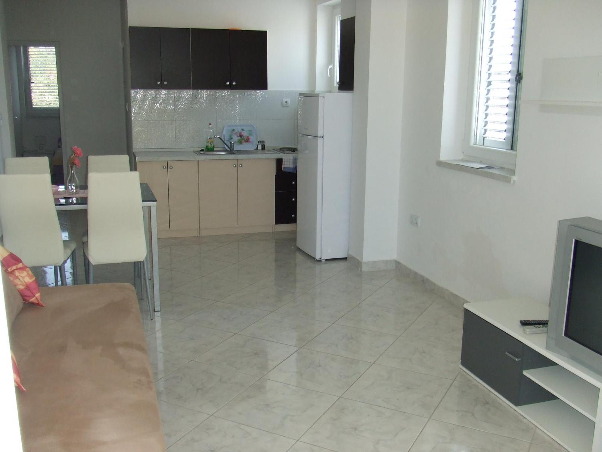 Apartments Diva Новаля Екстериор снимка
