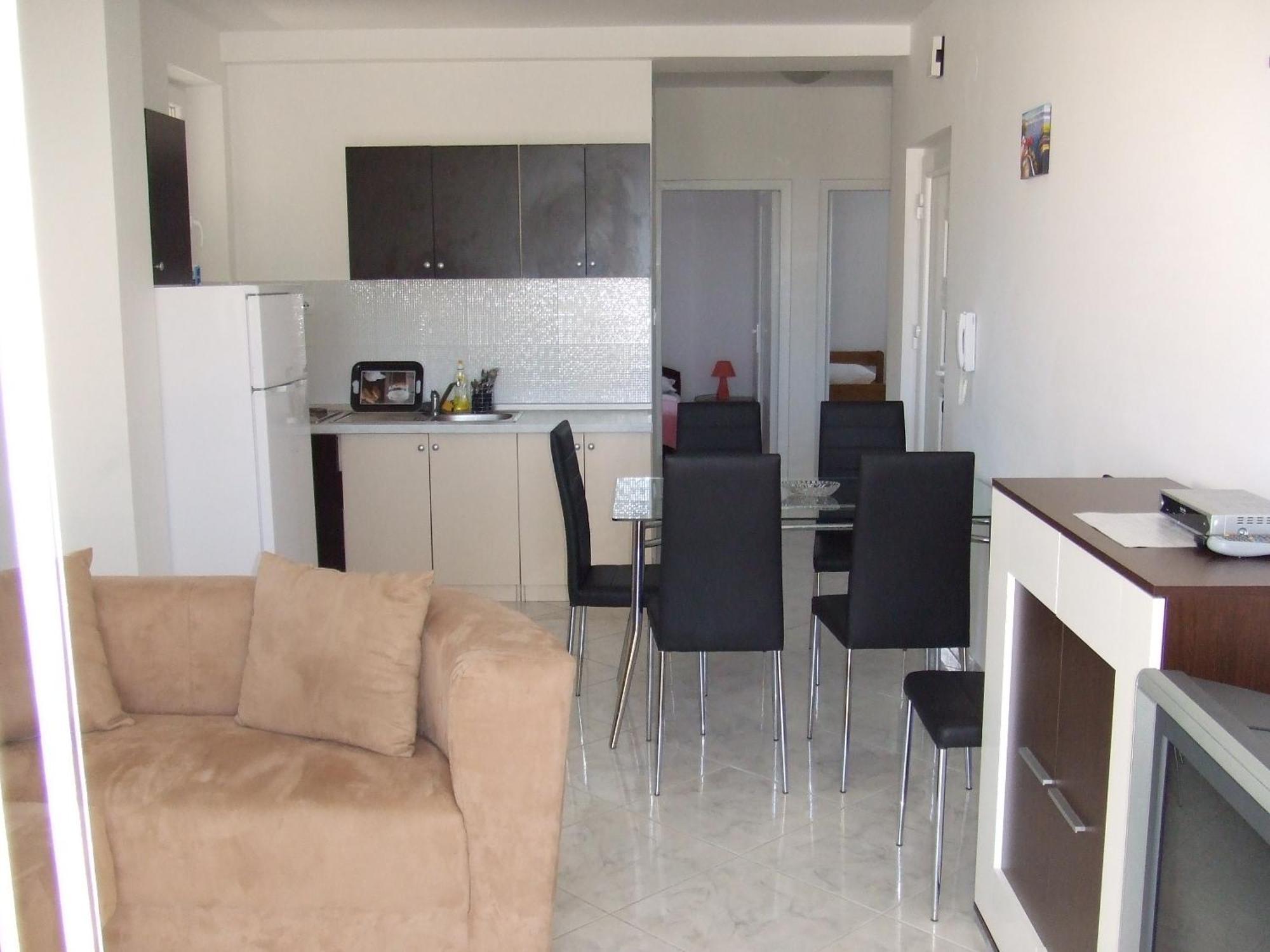 Apartments Diva Новаля Екстериор снимка