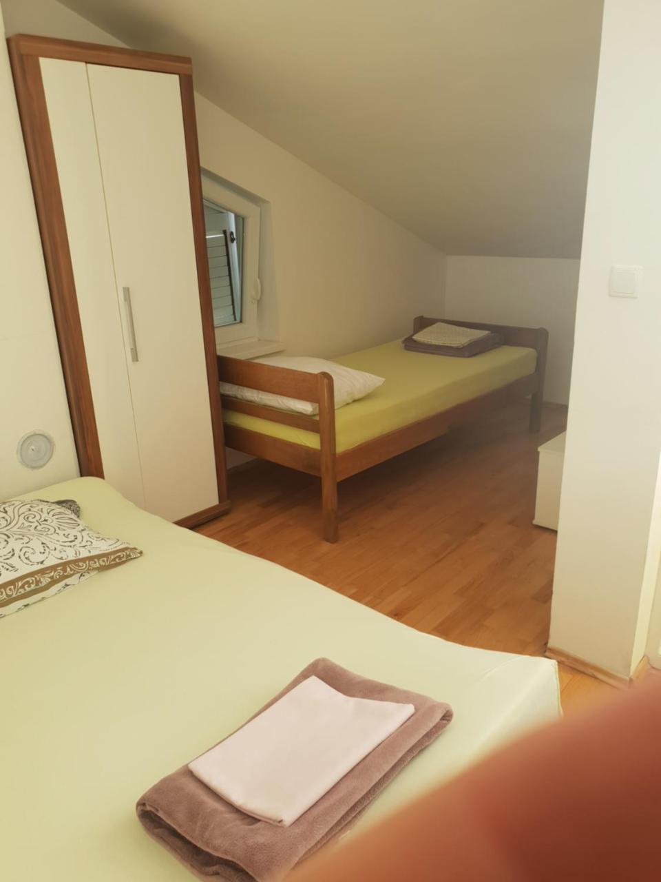 Apartments Diva Новаля Екстериор снимка